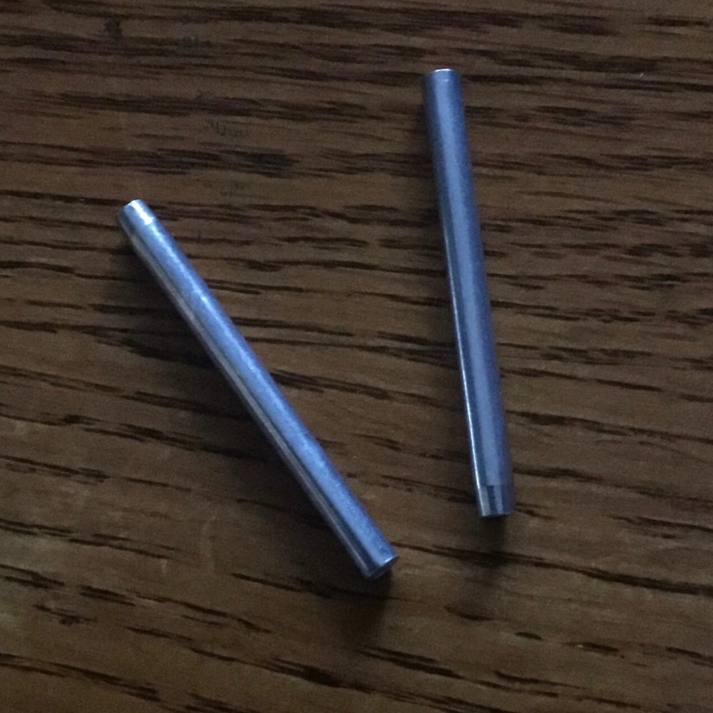 New Sewing Machine Spool Thread Holder Vintage Accessory Repair Part Metal